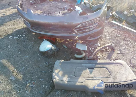 2013 Porsche Cayenne Diesel z USA, uszkodzony, nr VIN WP1AF2A23DLA24584